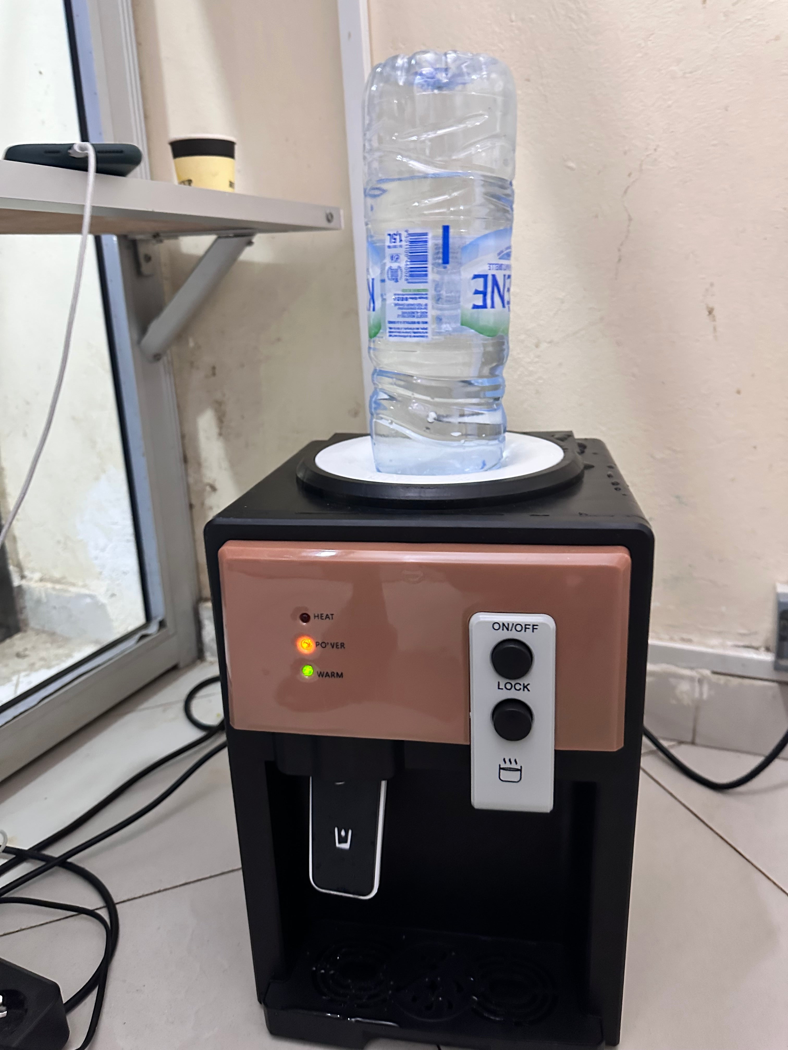 L’accessoire indispensable pour le bureau ou la maison – Chauffe-eau malin